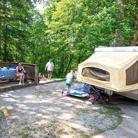 Cumberland Falls State Resort Park Honeybee ภายนอก รูปภาพ